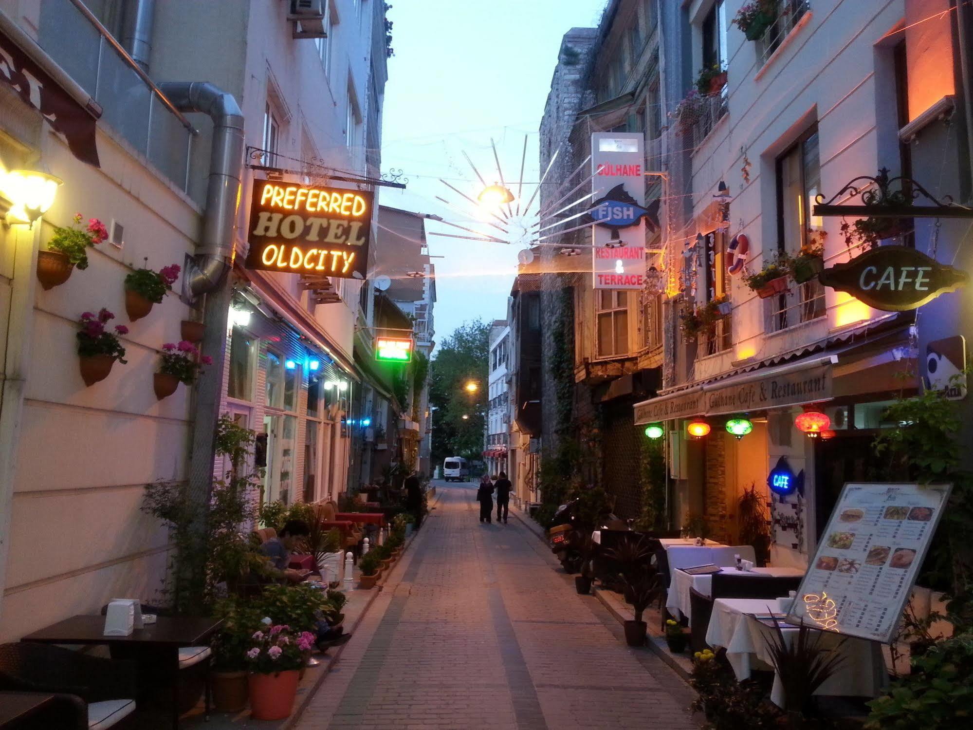 Elite Plus Family Hotel Old City Estambul Exterior foto